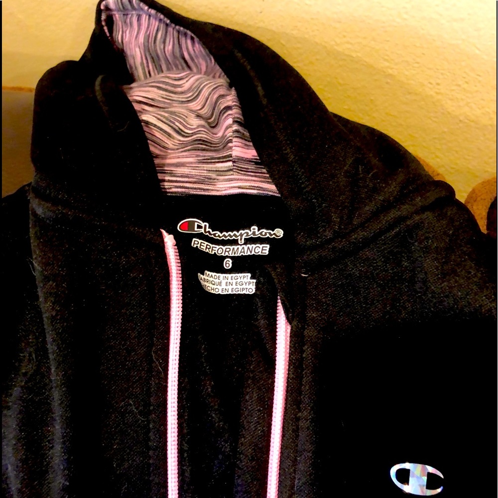 Girls size 6 champion performance fleece